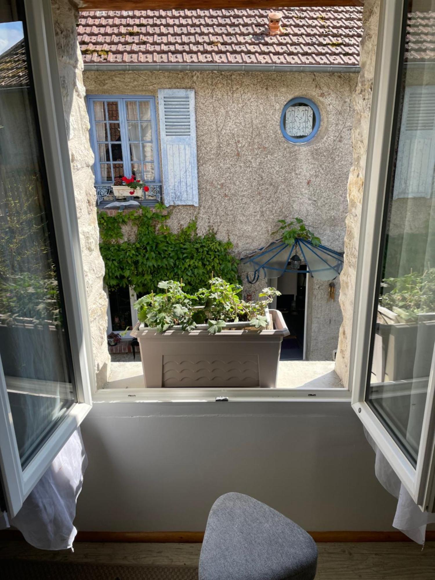 Maison Bleue Beynes  Exterior foto